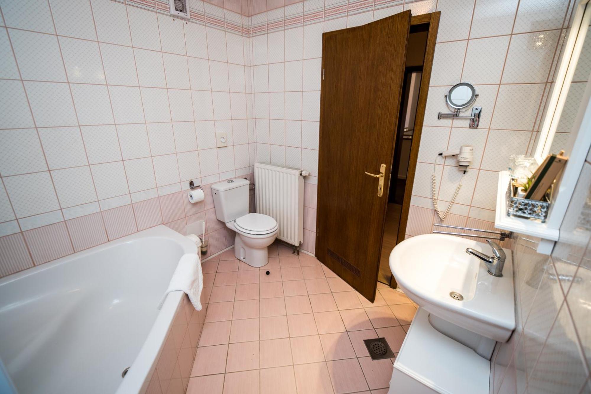 Hotel Splavar Brežice Rum bild